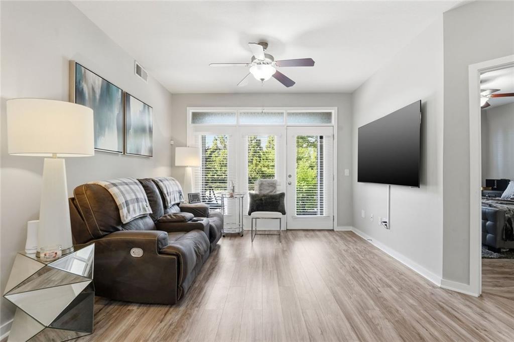 390 17th NW 2035