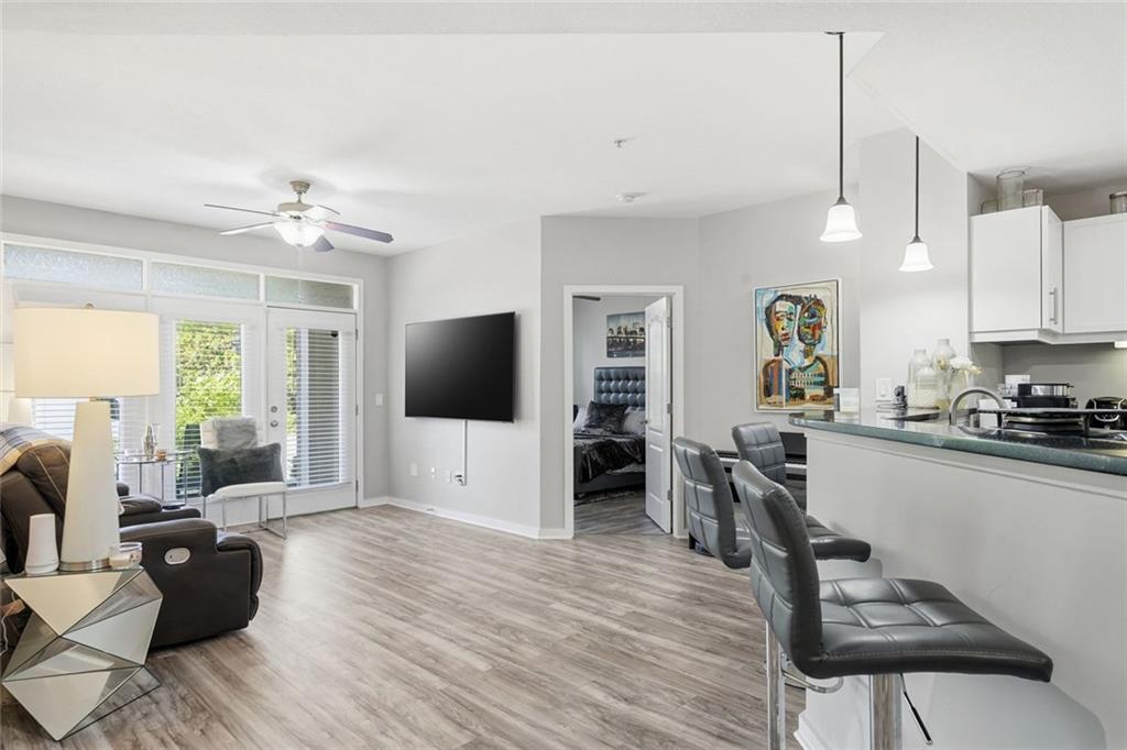 390 17th NW 2035