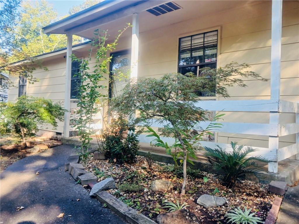 1494 Iron Gate Boulevard