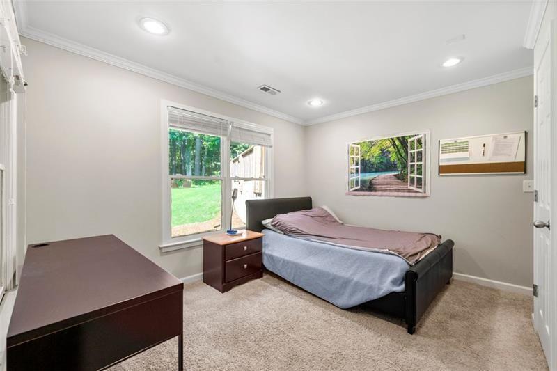 5652 Harbormist Drive, Powder Springs, Georgia image 33