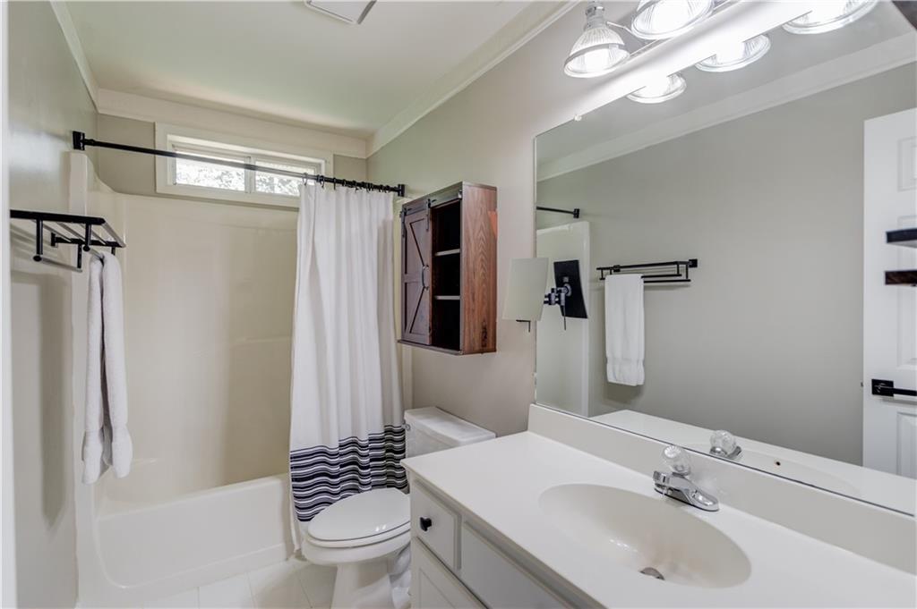 1099 Mount Water Lane, Lawrenceville, Georgia image 32