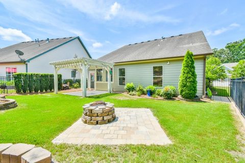 A home in Flowery Branch