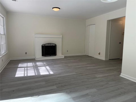 Townhouse For Sale - 2788 Farmstead Road<br/> Smyrna, GA 30080