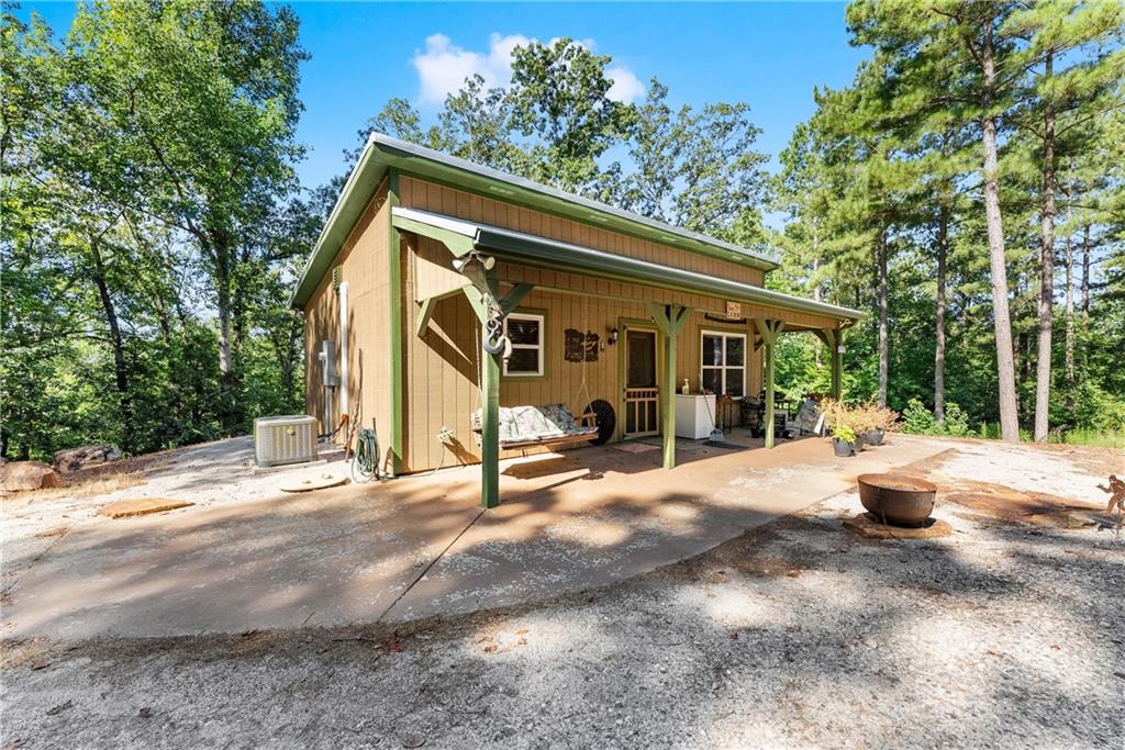 318 Jim Grizzle Road