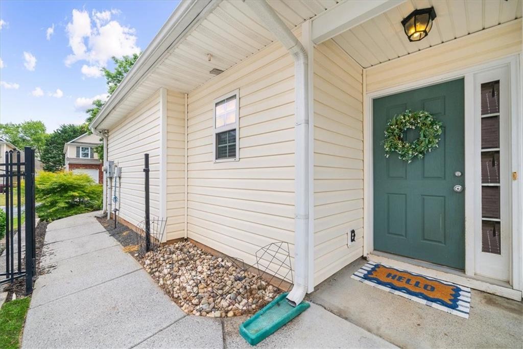 2735 Gateview Court