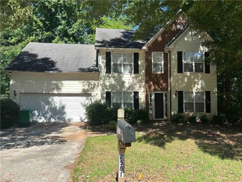 Homes For Sale - 2581 Star Lane<br/> Dekalb County, Decatur, GA 30034