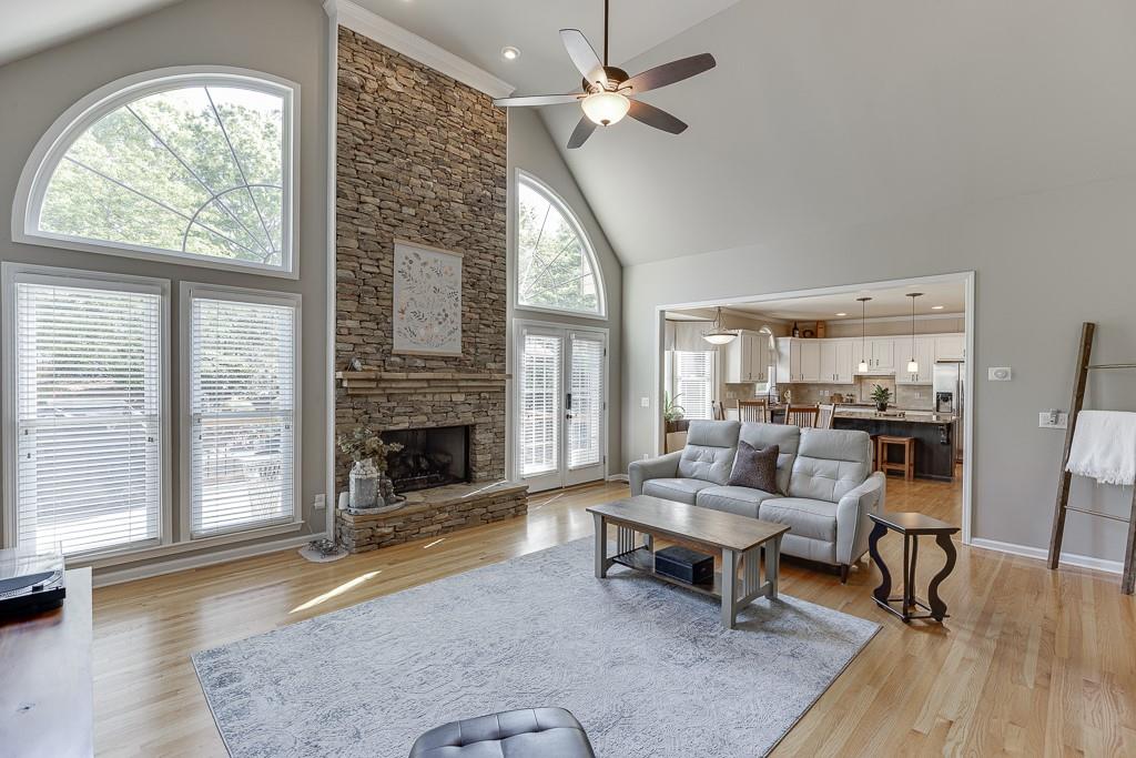 1315 Chattahoochee Run Drive, Suwanee, Georgia image 26