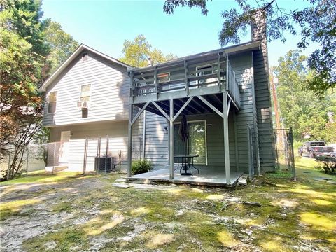 A home in Fairburn