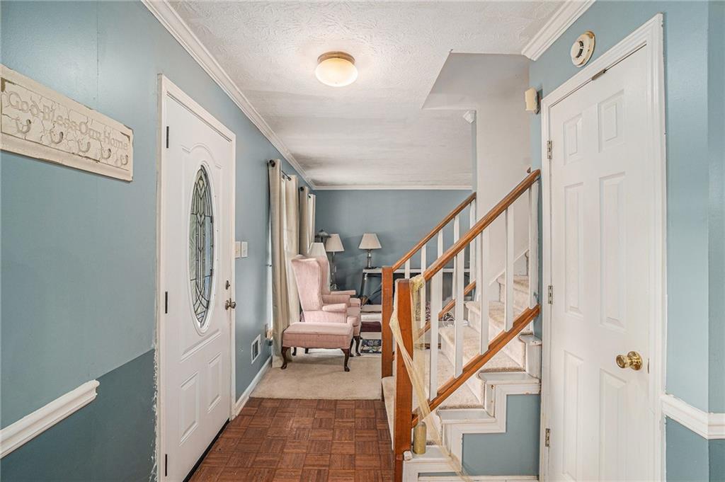 293 Country Lake Drive