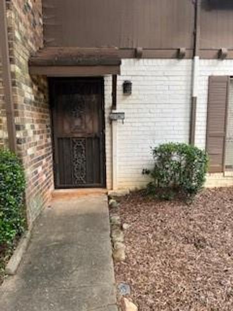 Photo of 668 Garden Walk Drive, Stone Mountain, GA 30083 (MLS # 7623868)
