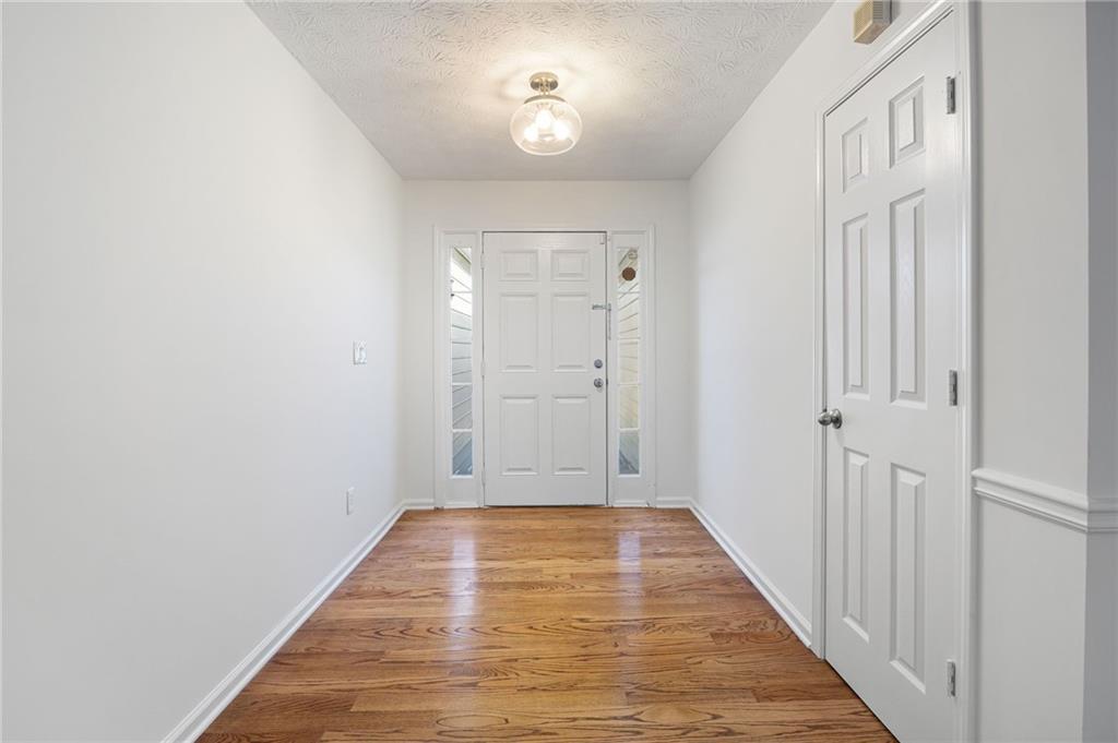 4901 October Way, Acworth, Georgia image 3