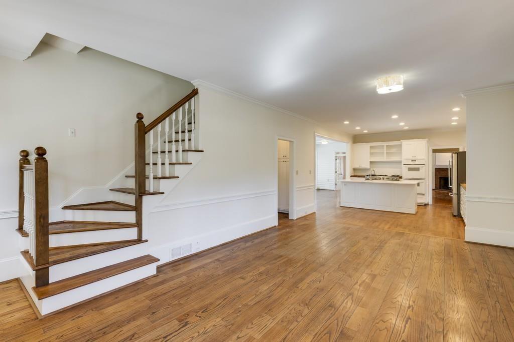 270 Grapevine Run, Sandy Springs, Georgia image 25