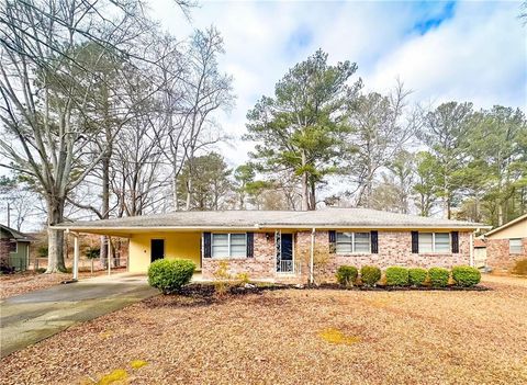 Homes For Sale - 4260 Carlos Court<br/> Powder Springs, GA 30127