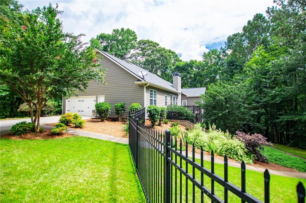 5522 Tyree Road