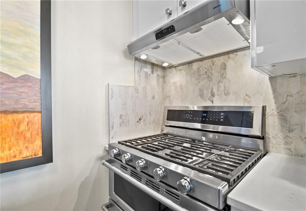 620 Peachtree Street NE 1111