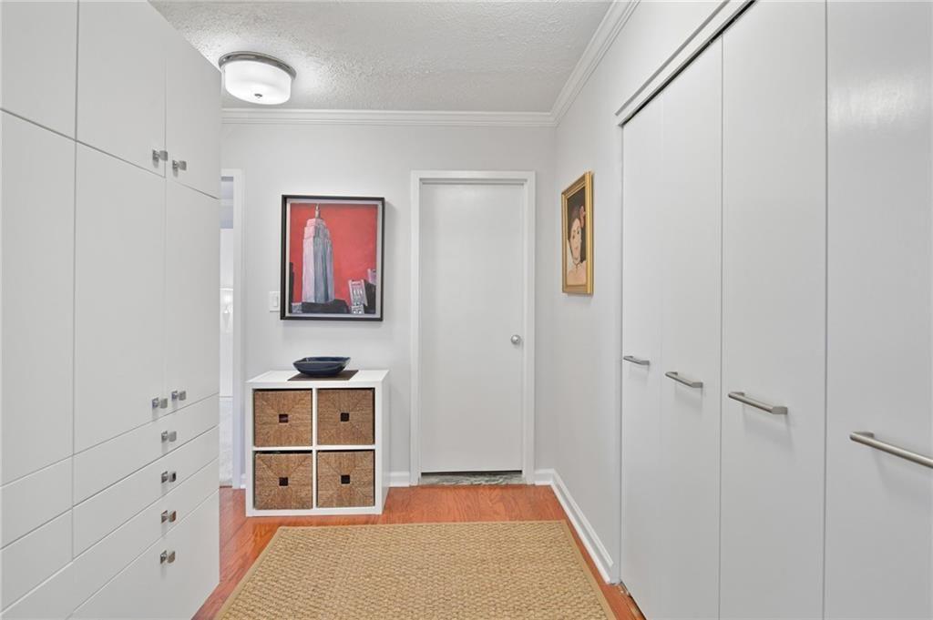 620 Peachtree Street NE 1111