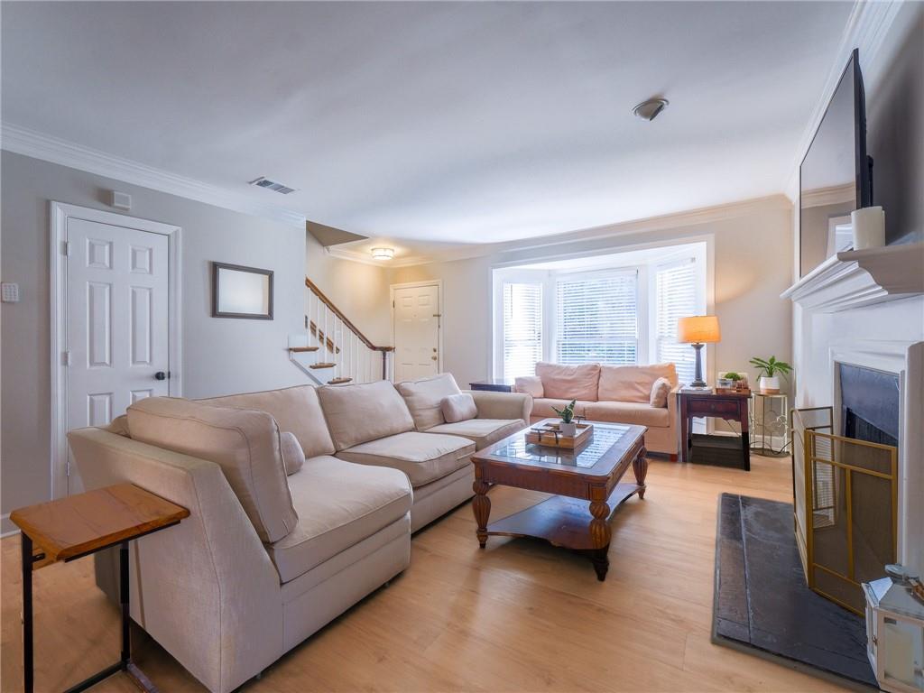 7500 Roswell Road 58