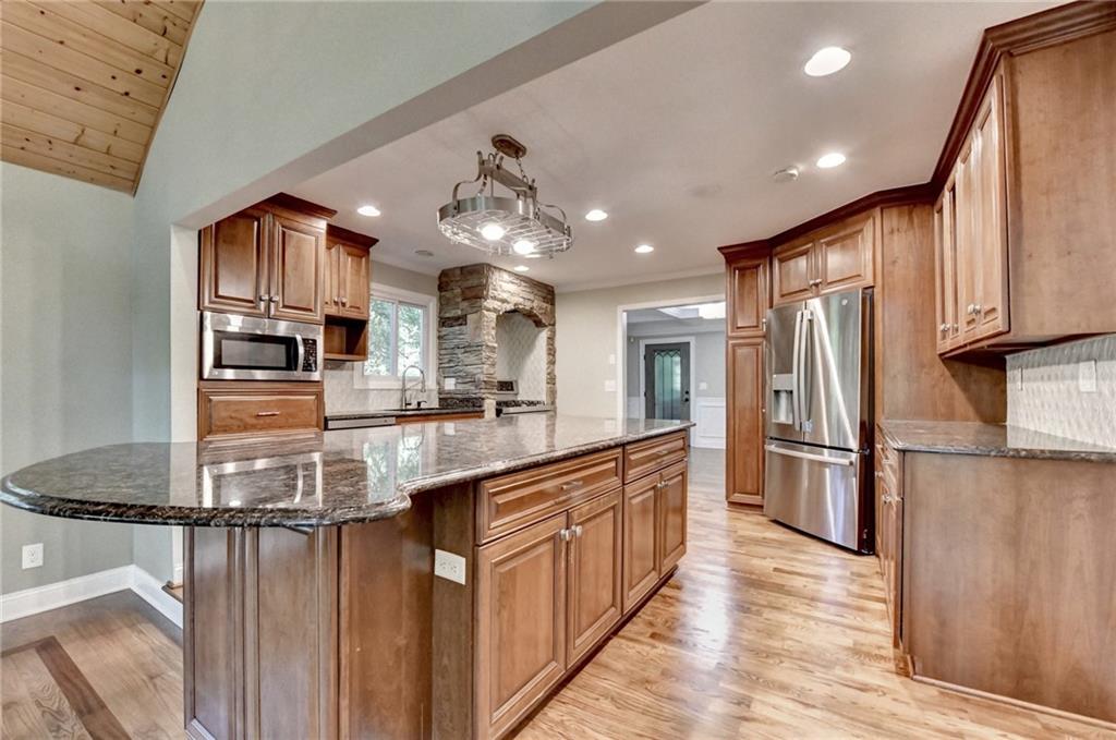 975 Timber Lake Trail, Cumming, Georgia image 21