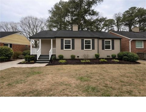 Photo of 490 Lynnhaven Drive SW, Atlanta, GA 30310 (MLS # 7714416)