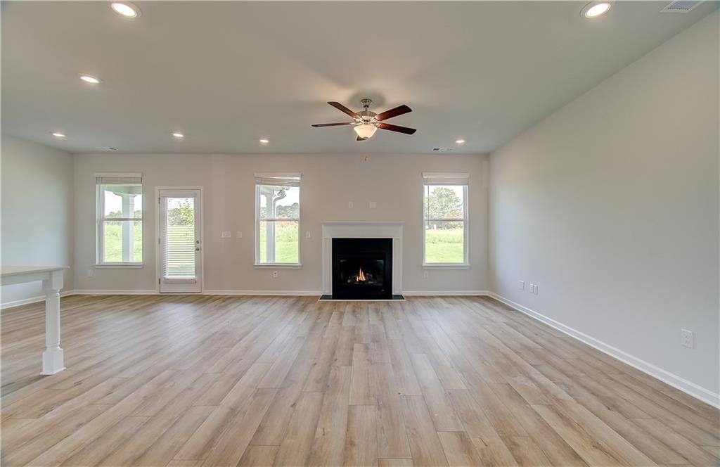 421 Hartsfield Road