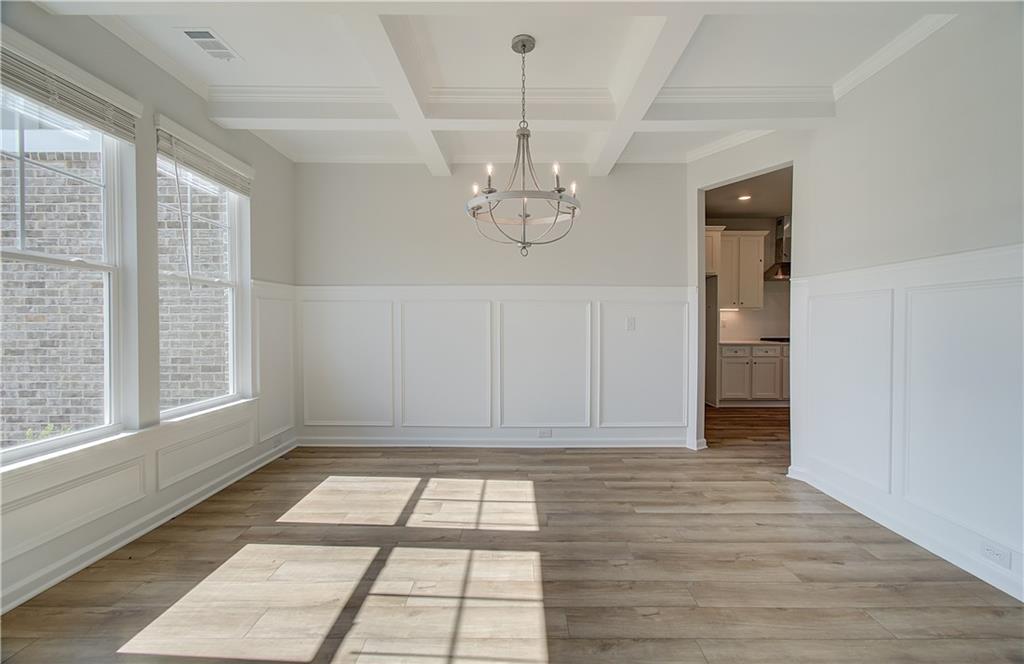 421 Hartsfield Road