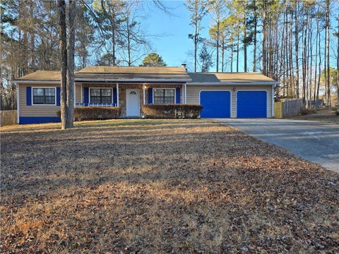 Homes For Sale - 9363 Windward Court<br/> Jonesboro, GA 30238