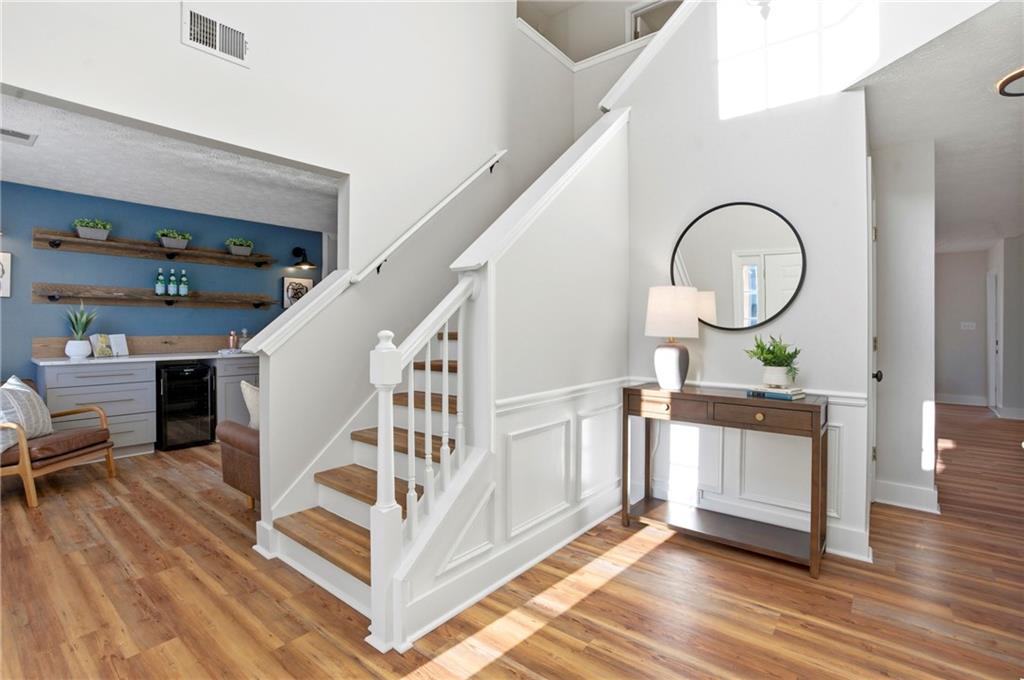 3970 Lullwater Main NW