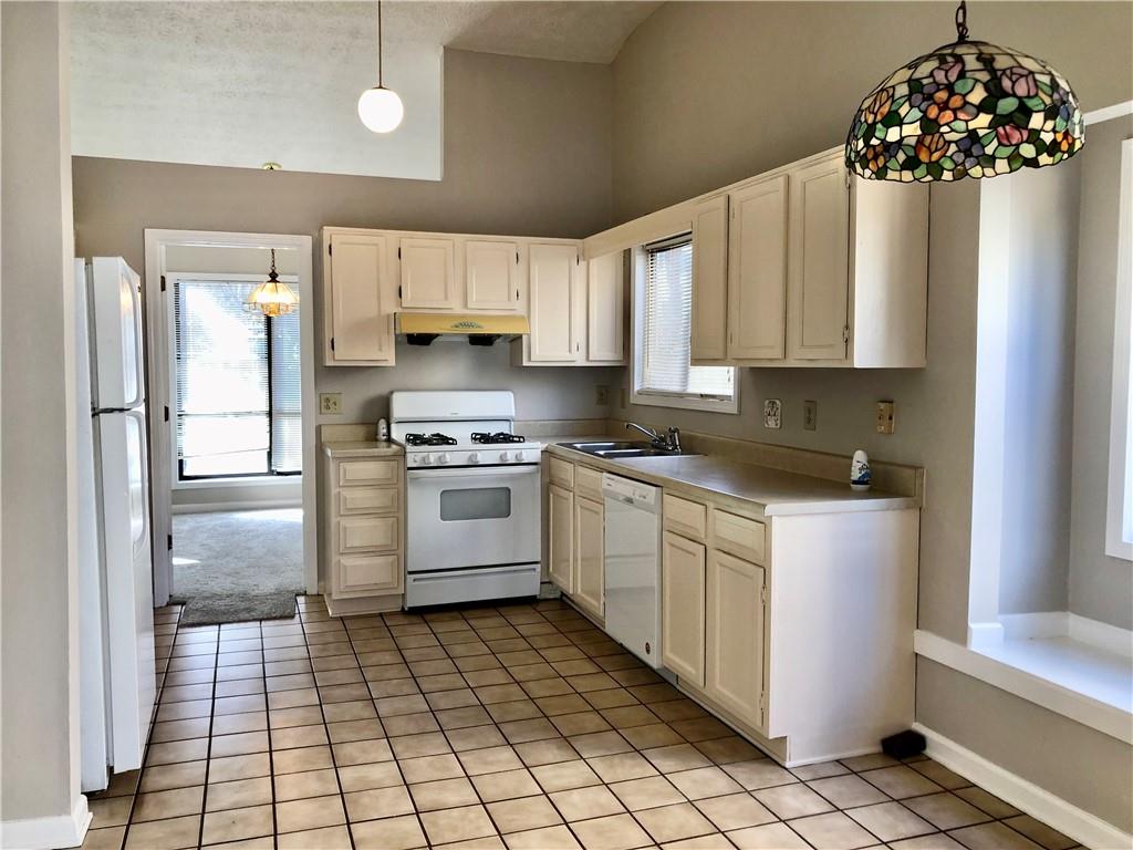 Colony Glen - Residential Lease