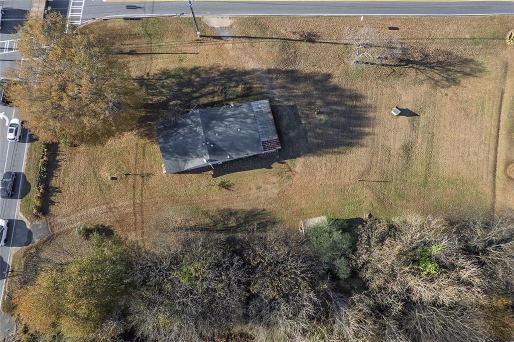 585 ARNOLD MILL Road