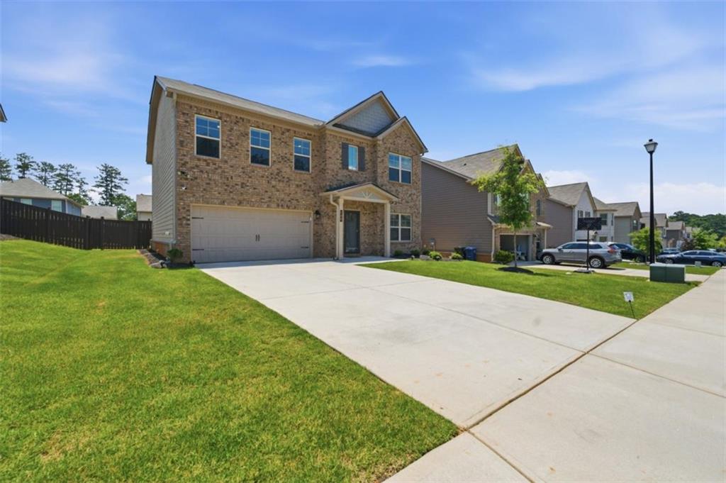 784 Lakehaven Lane