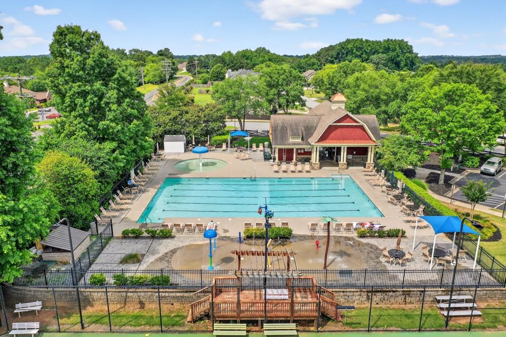 910 Pebble Creek Trail