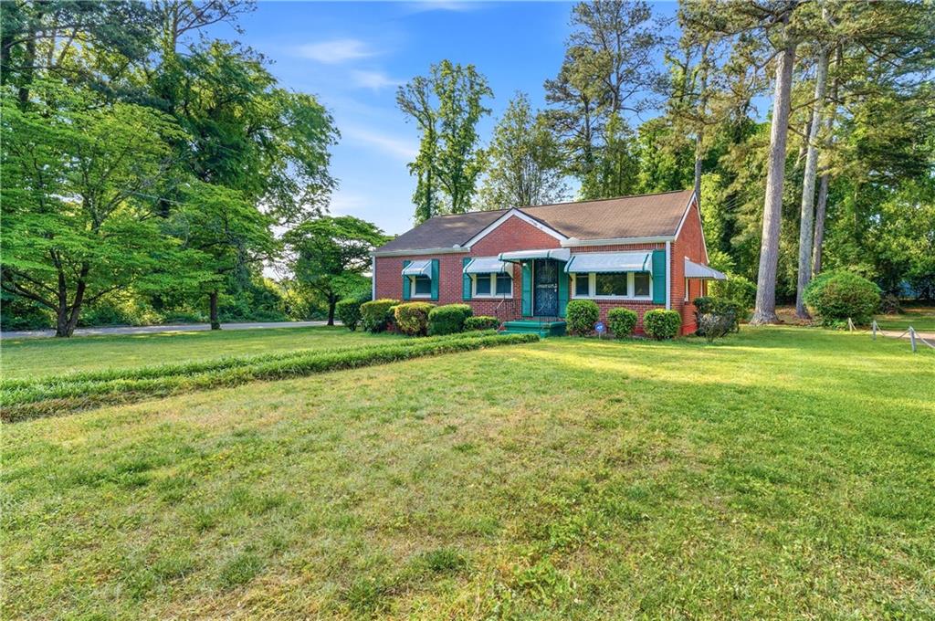 2551 E Tupelo Street SE