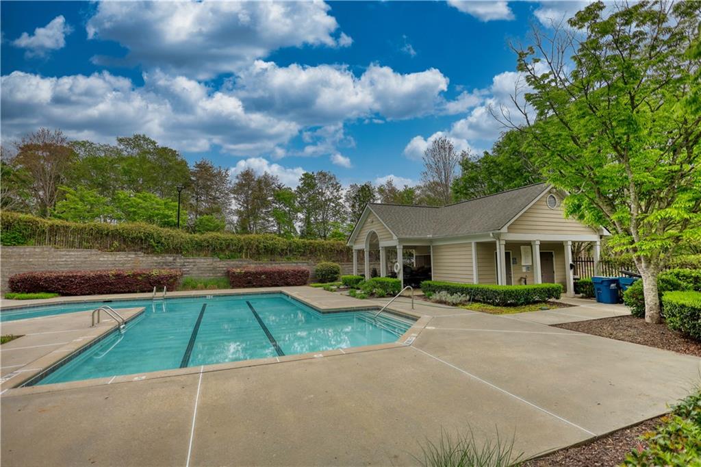 Woodlands at Webb Bridge - Residential