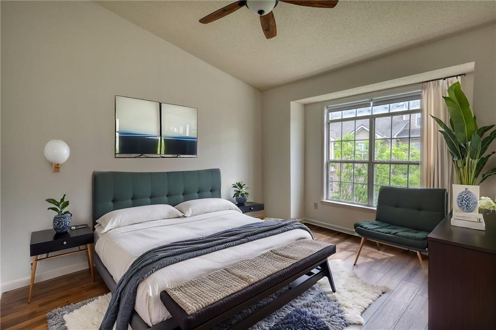 3107 Woodland Lane
