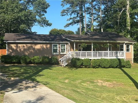 Single Family Residence in Marietta GA 712 Cheatham Hill Road.jpg