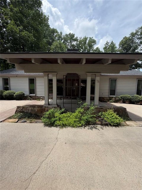 Homes For Sale - 110 River Landing Lndg<br/> Fulton County, Atlanta, GA 30350