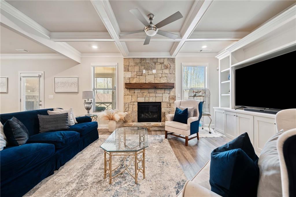 365 Henson Farm Drive, Loganville, Georgia image 16