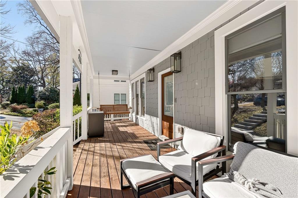 938 Emerson Avenue SE