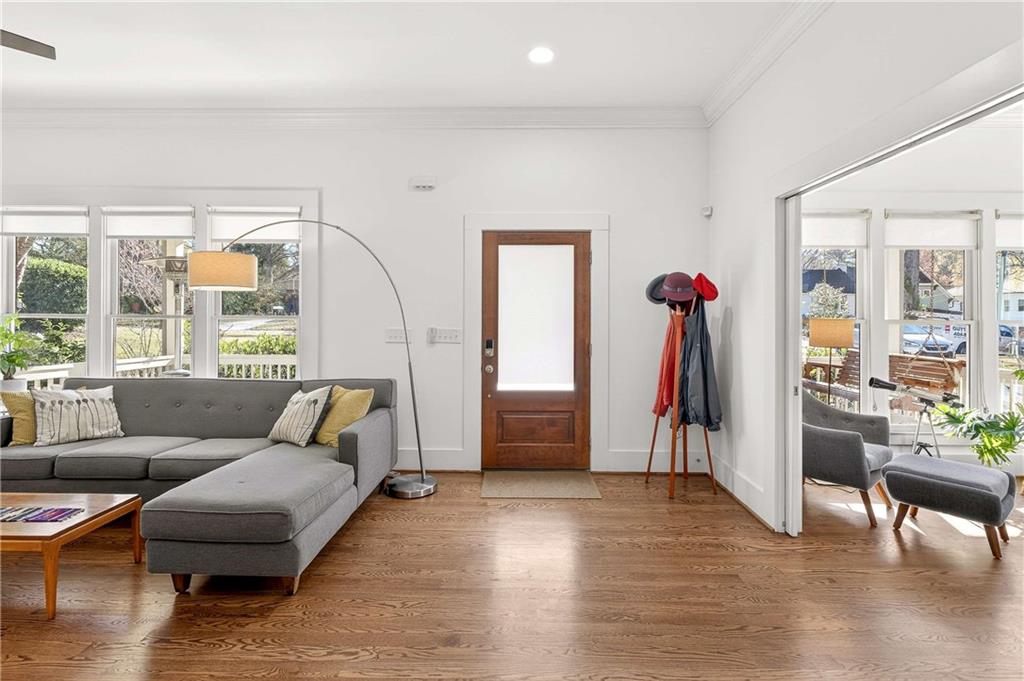 938 Emerson Avenue SE