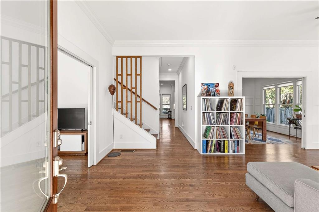 938 Emerson Avenue SE