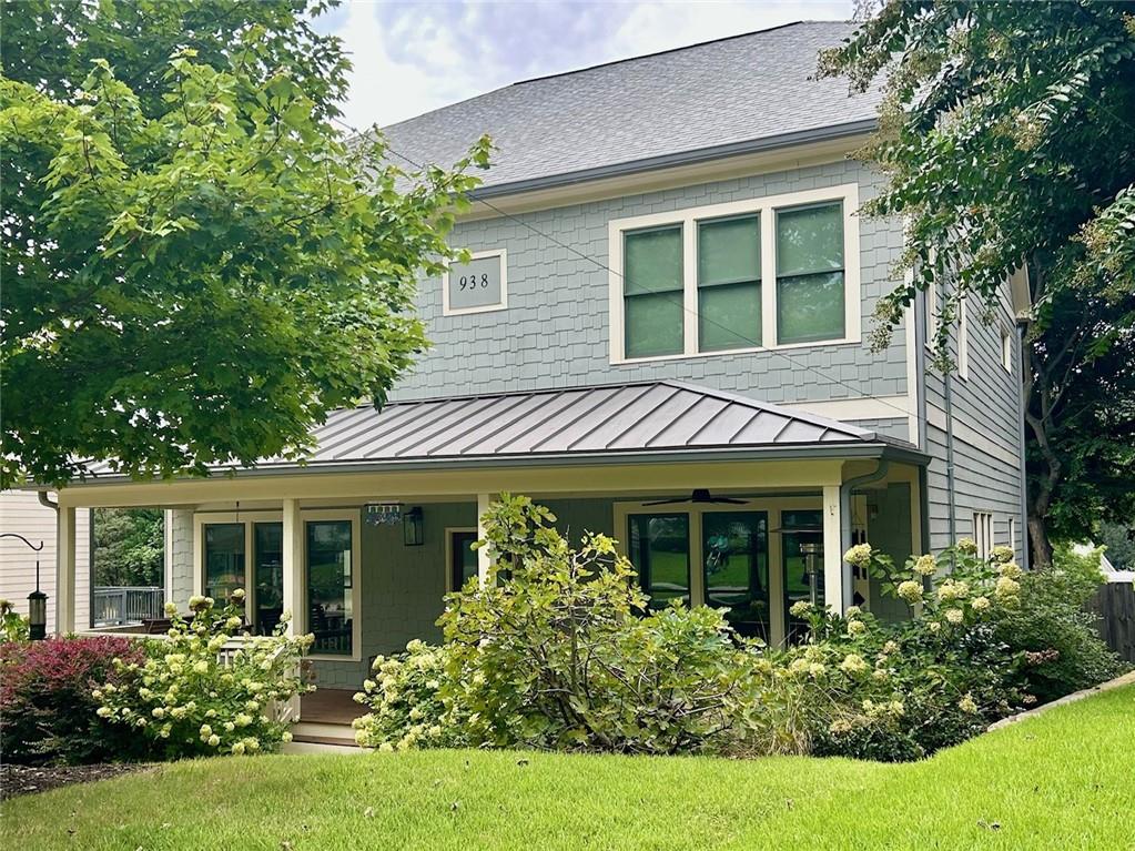 938 Emerson Avenue SE