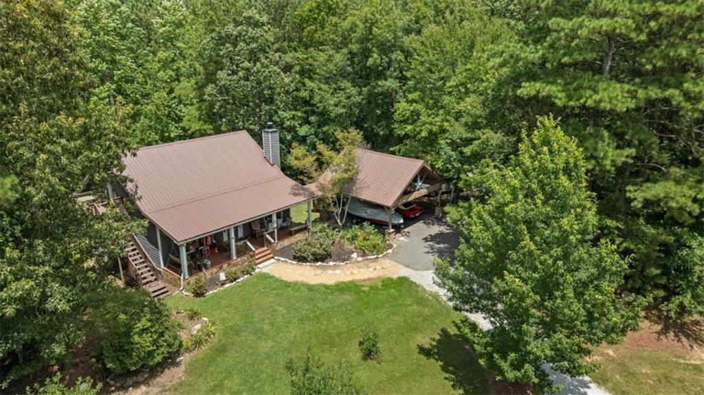 1828 Roosterville Road