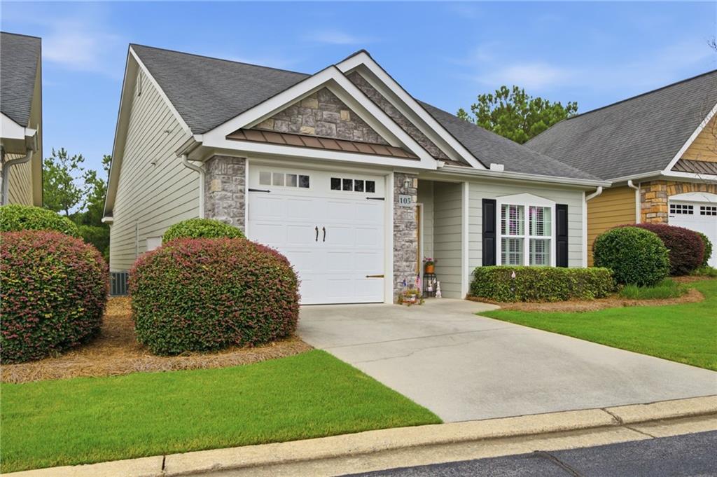 105 Maplecrest Lane SE