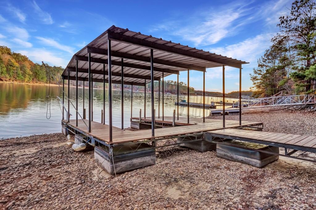 Victoria Cottages - Residential