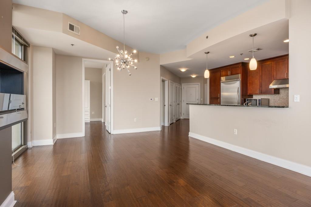 270 17TH Street NW 1113