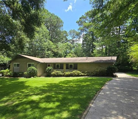 Homes For Sale - 2527 Amalfi Drive<br/> Conyers, GA 30012