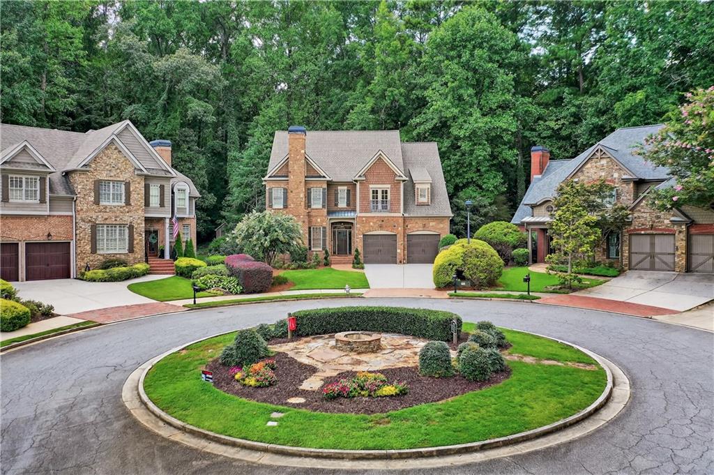 195 Lullwater Court