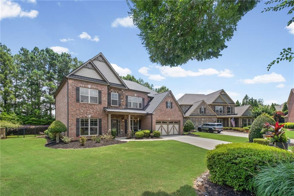 5110 Cecilia Square