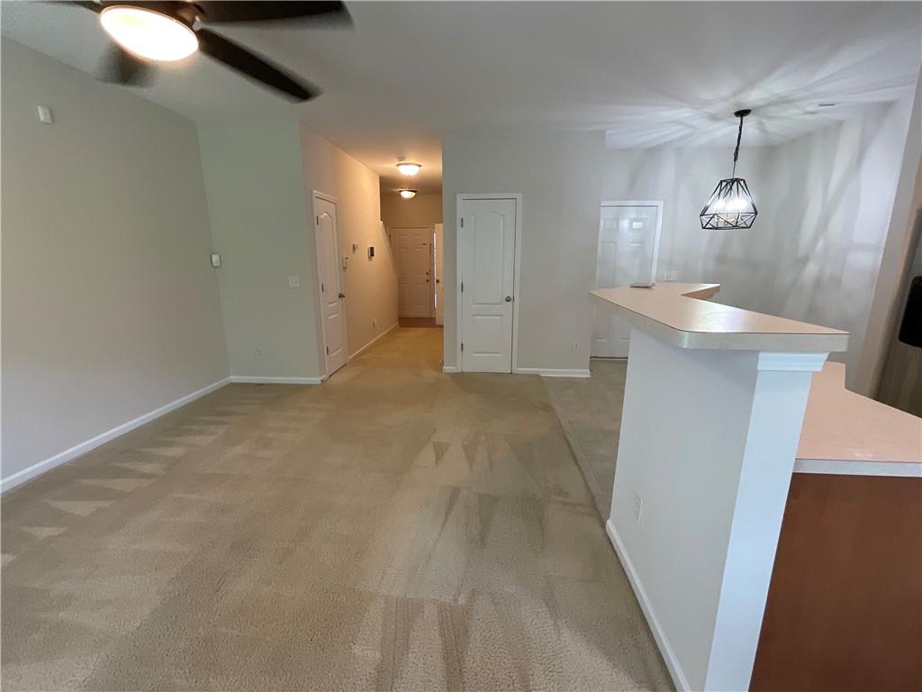 6941 Rogers Point