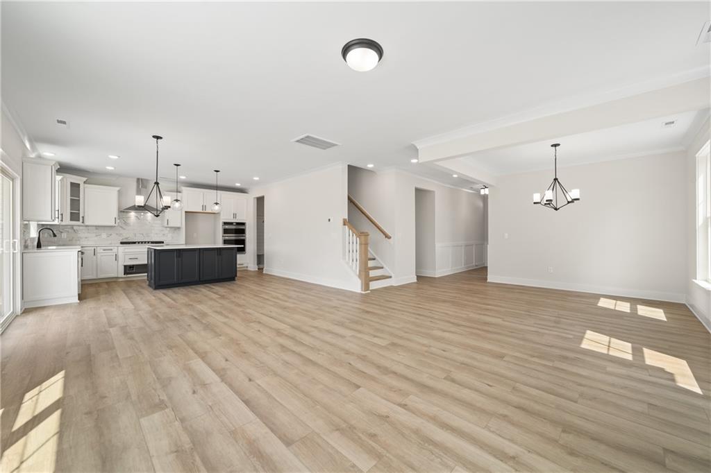 Marble Tree - Residential